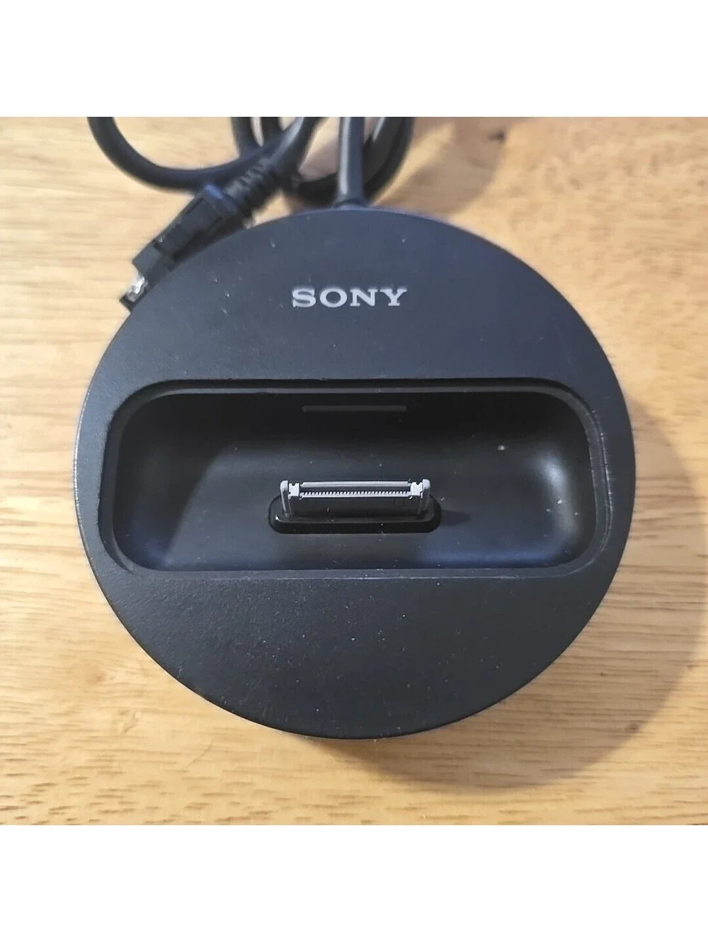 Sony TDM-iP20 Digital Media Port iPod Dock Charging Station Adapter